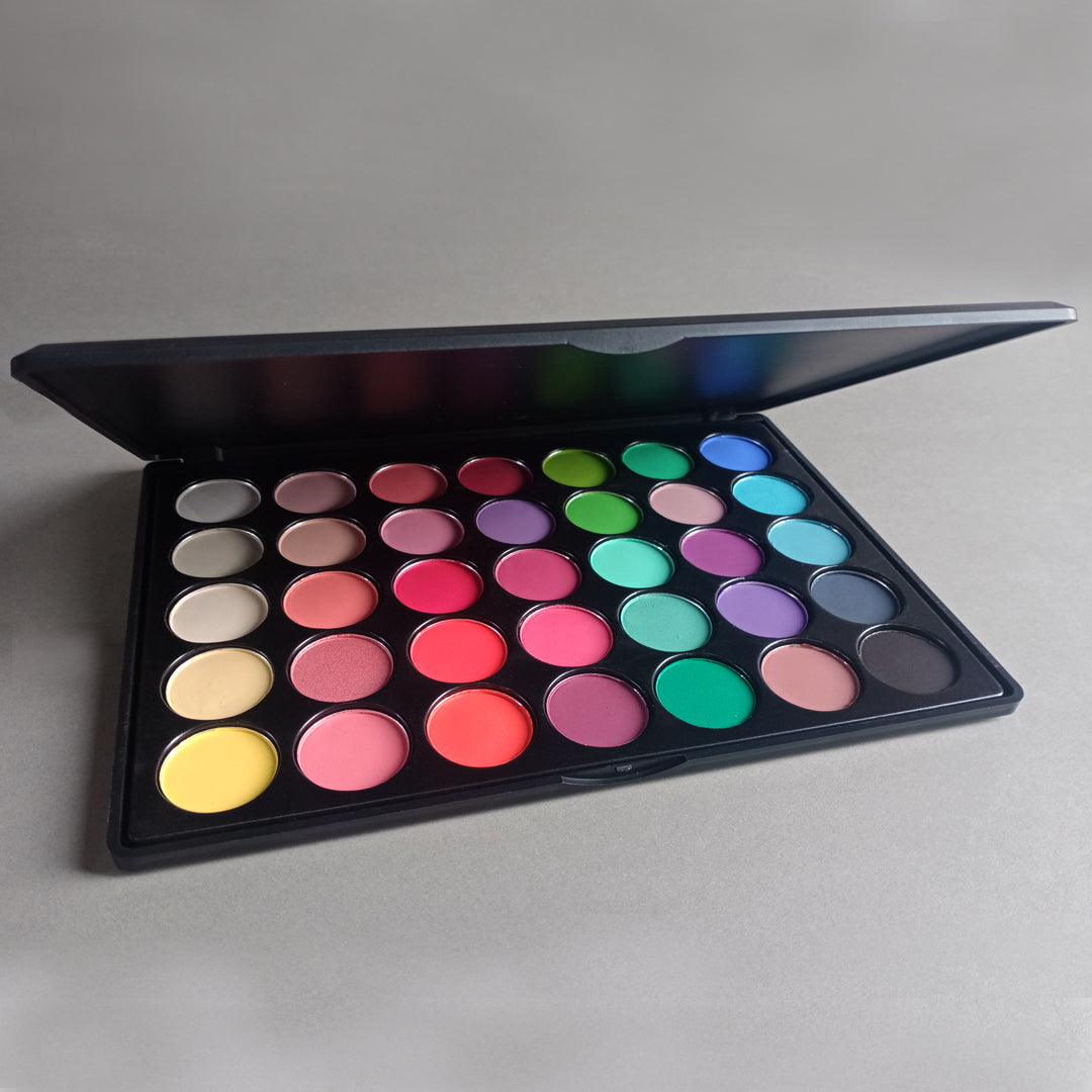 35 Artistry pallete