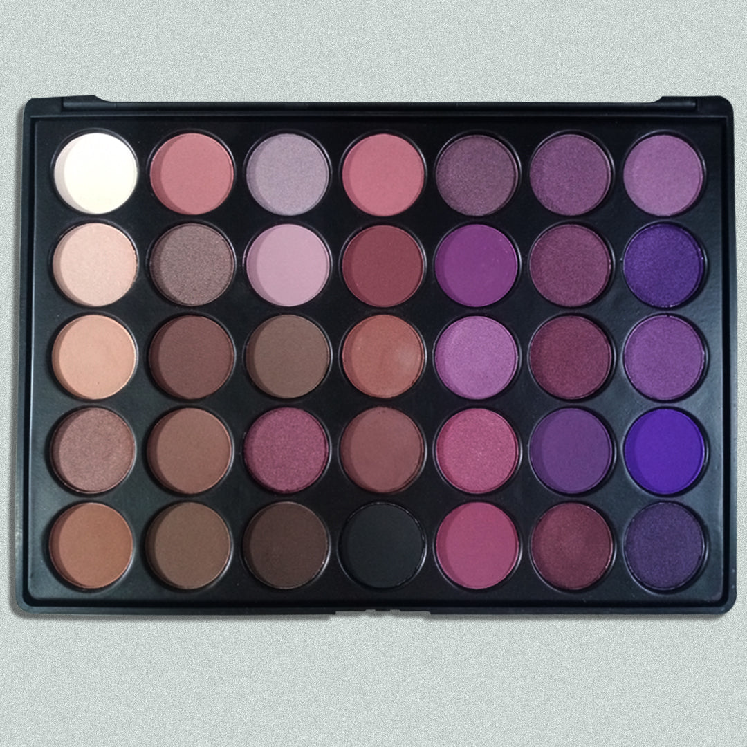 35P plum pleasers artistry palette