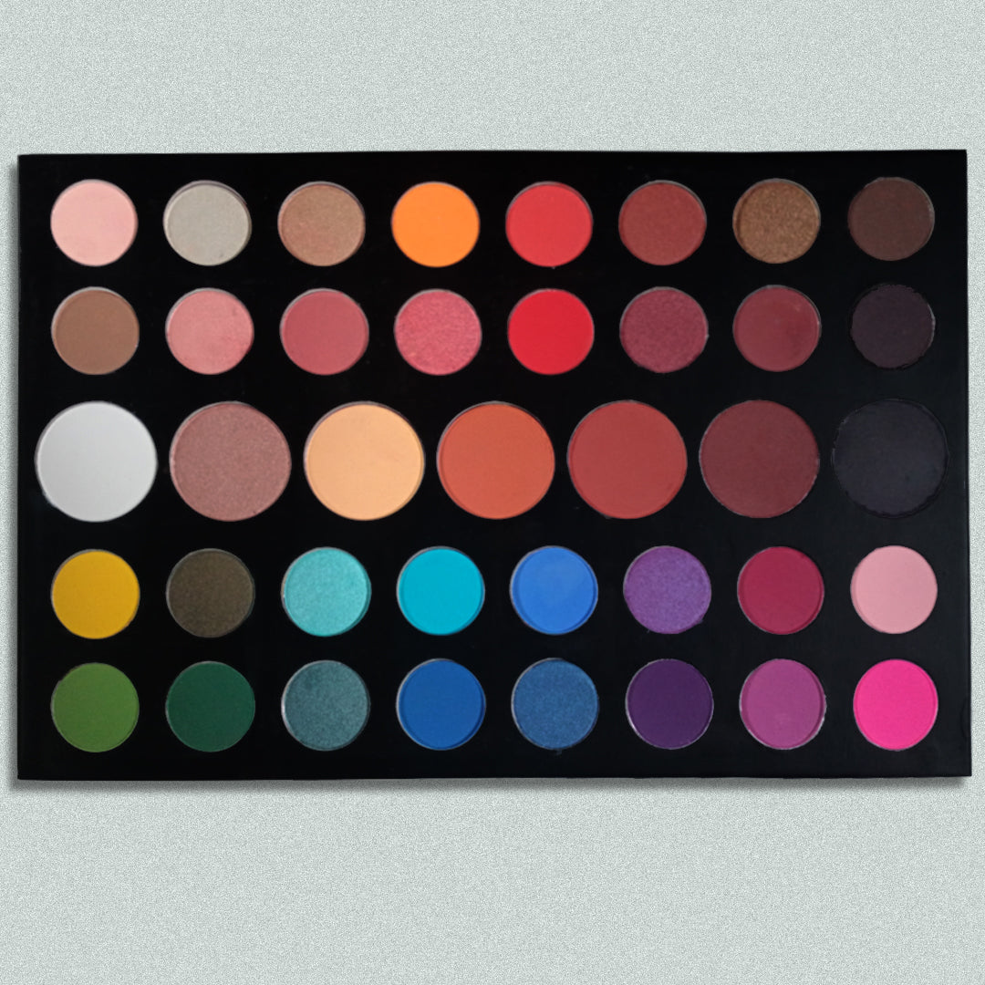 40 Artistry shade palette